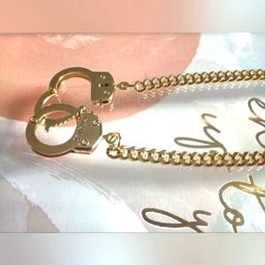 His and Hers Working Golden Metal Handcuff Necklace